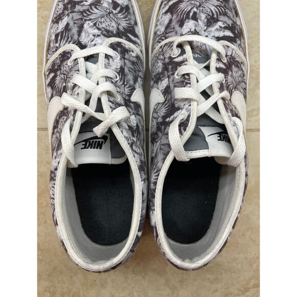 Nike Floral Print Canvas Sneakers Men’s Size 12 Gray White Low Lace Up Athletic main image 5